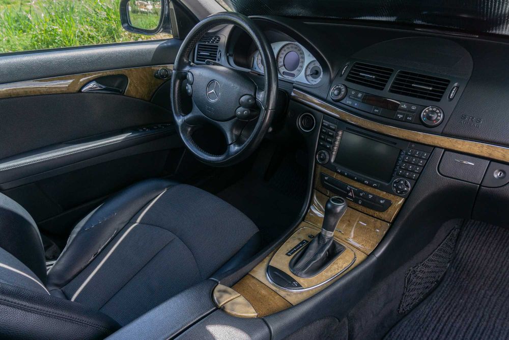 Mercedes-Benz E220 CDI Avantgarde W211