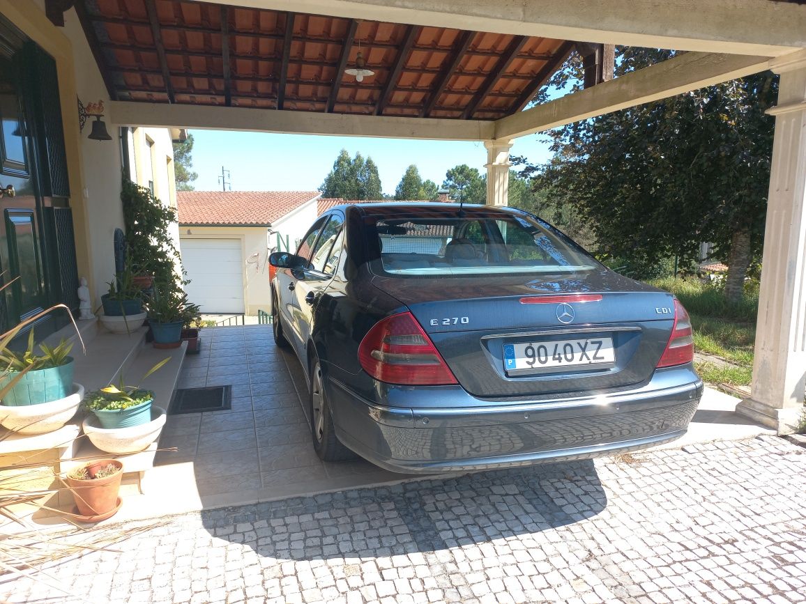 Mercedes Benz e270