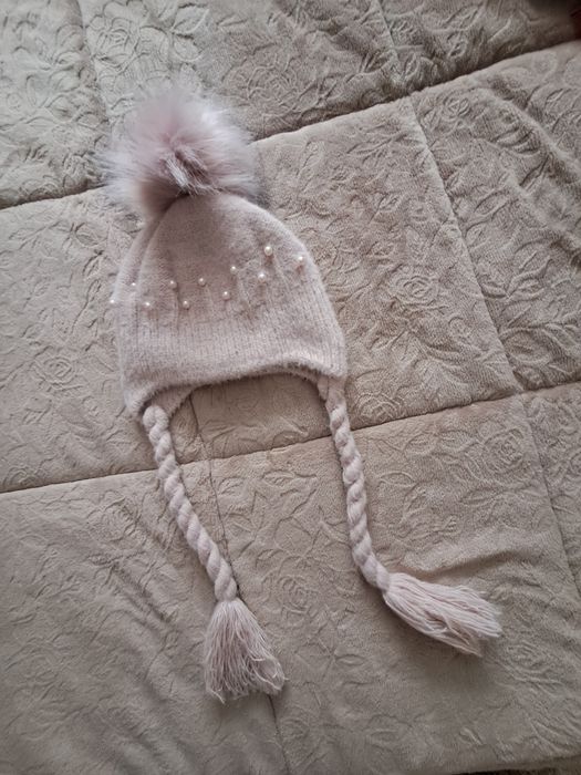 Шапка ангорова для дівчинки