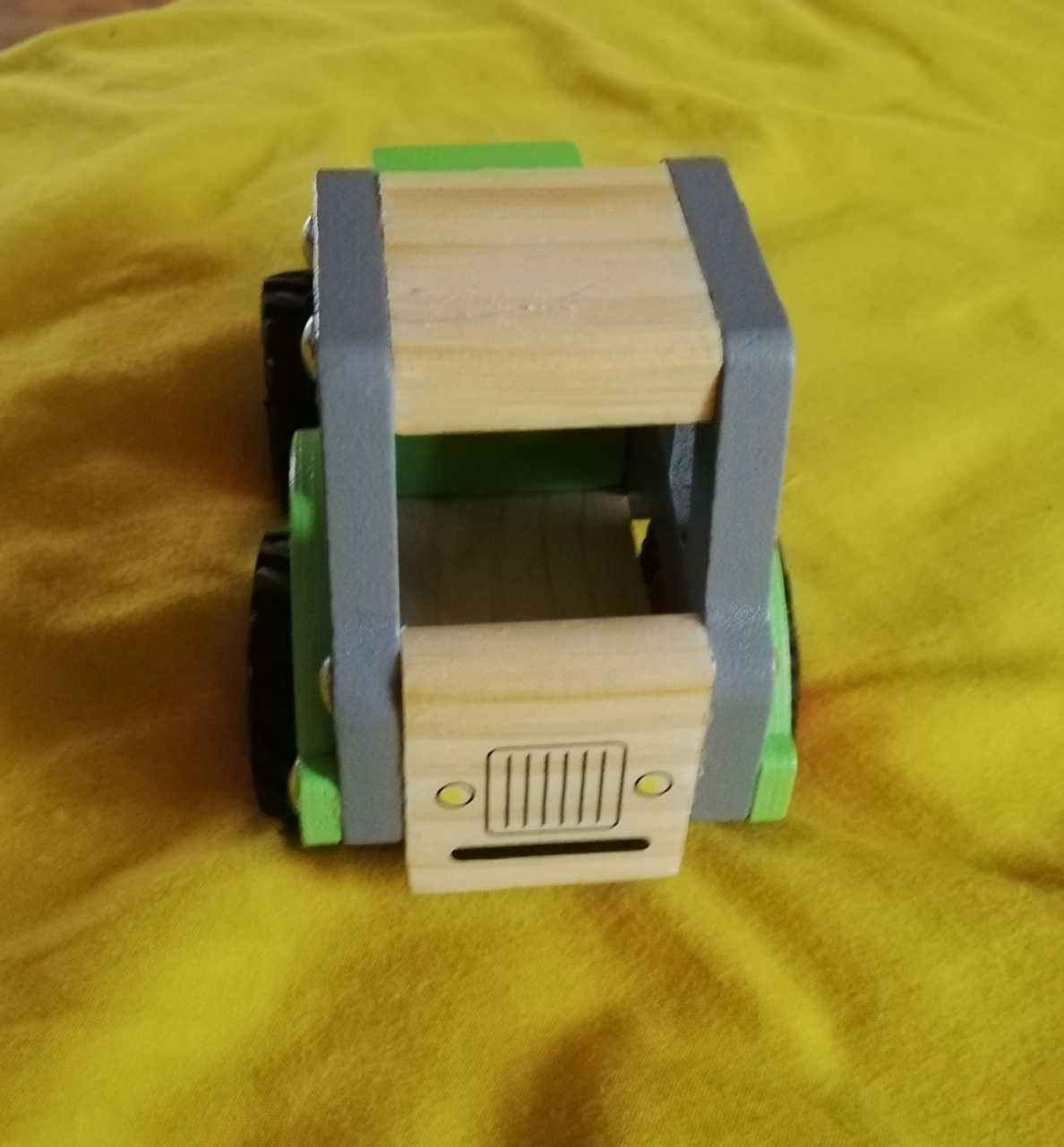 Traktor zabawka dla dziecka mini Matters drewno+guma do rączki 10m+