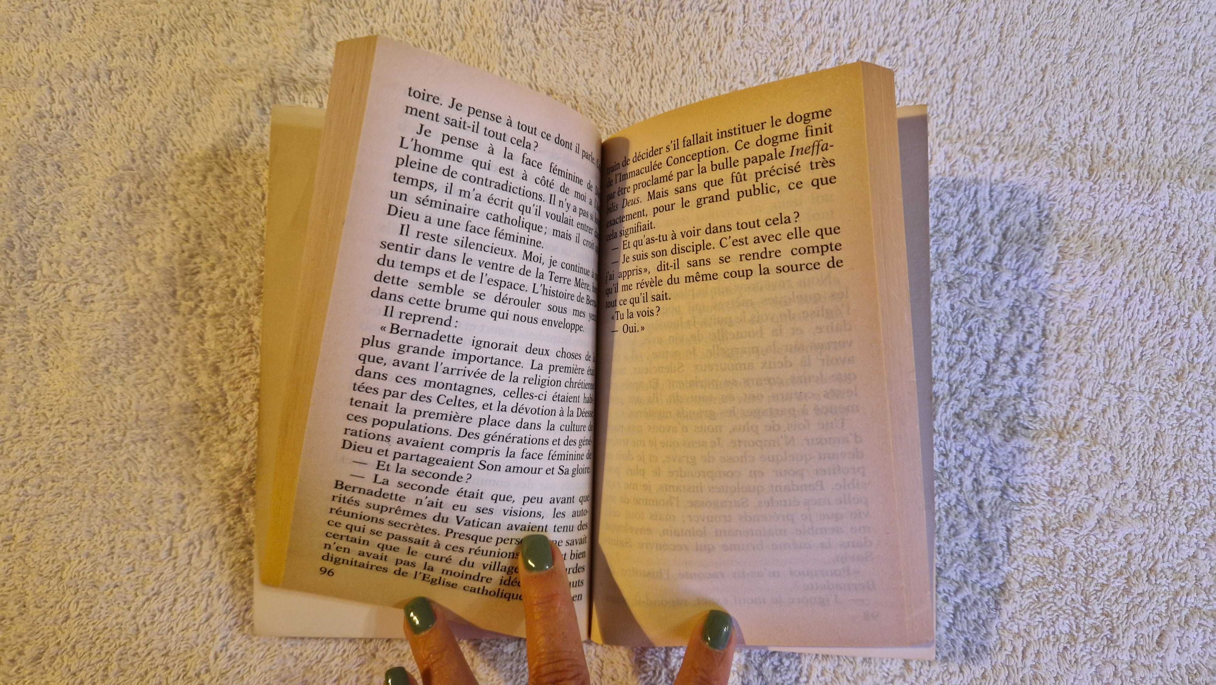 Livro "Sur le bord de la rivière Piedra" de Paulo Coelho