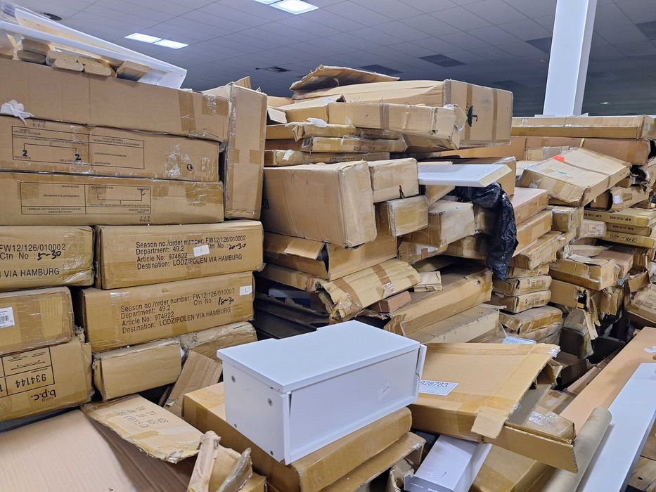 Paczki mebli 8 Palet - Tylko w całości - Własny transport