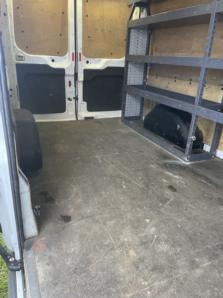 Ford Transit mk8 2.0 Tdci 130km l3h2, klima , hak , niski przebieg