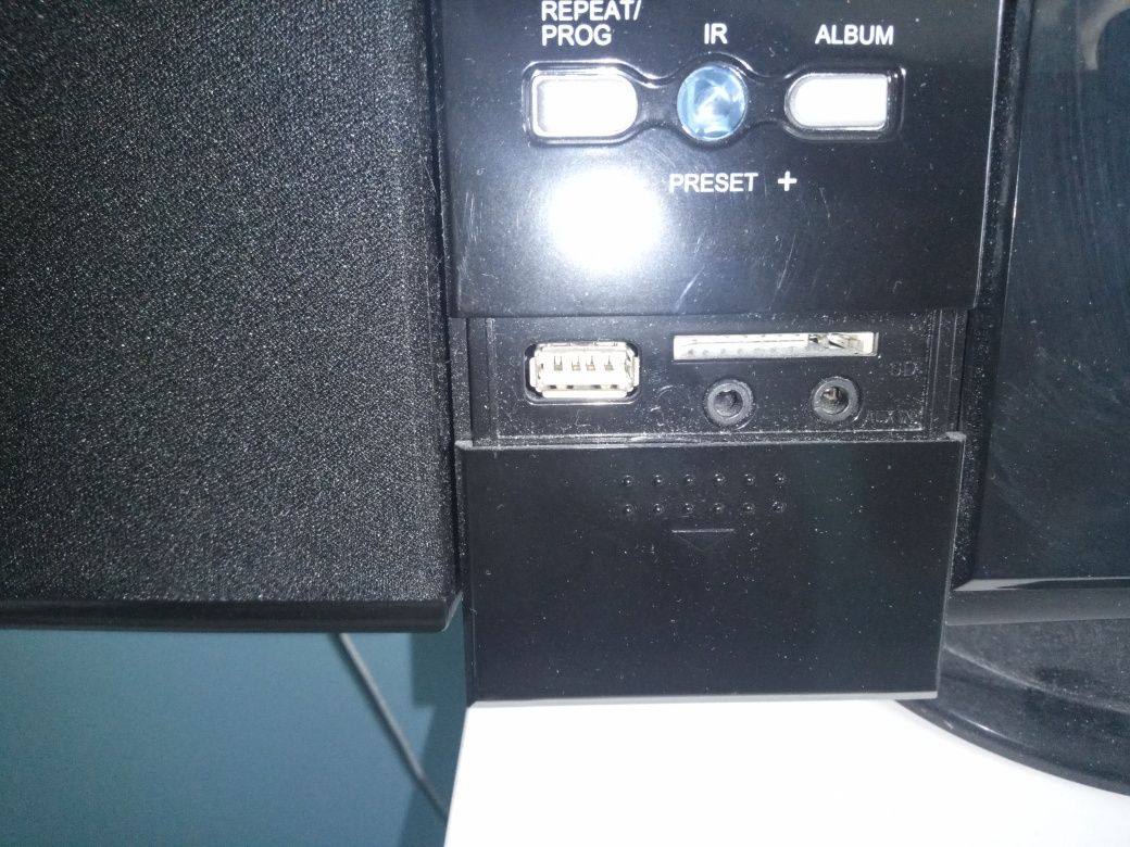 Radio bluetooth USB  CD PILOT