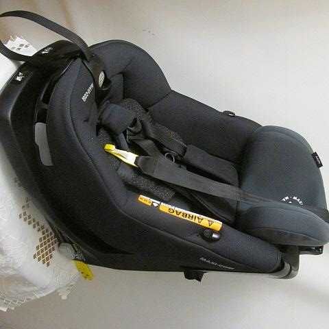 Fotelik Samochodowy    Maxi-Cosi Axissfix isofix 9-18kg