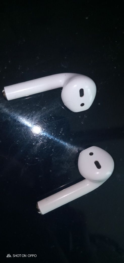 Apple AirPods 2 (MRXJ2)