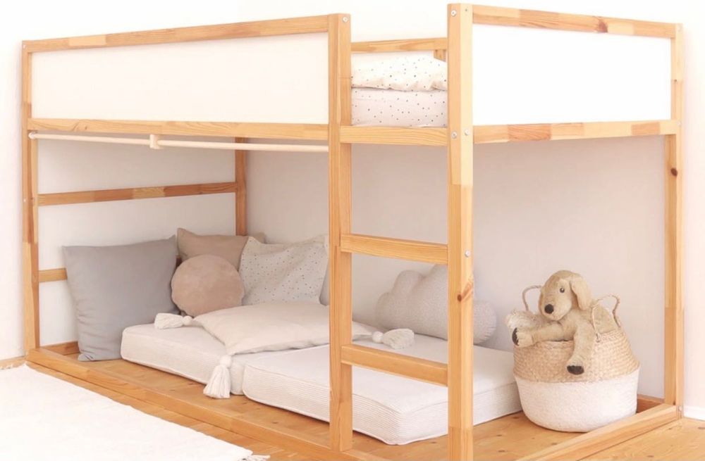 Cama IKEA reversível Kura