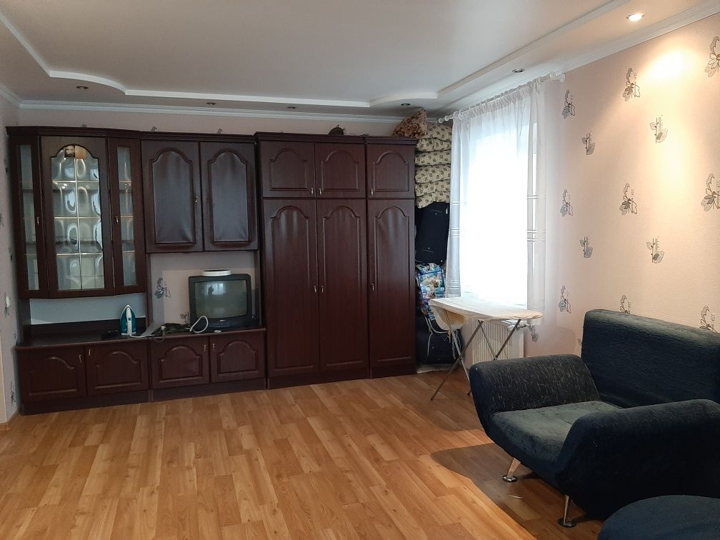 Сдам 3 ком, Центр, Закрытый Двор, Мебель, Техника