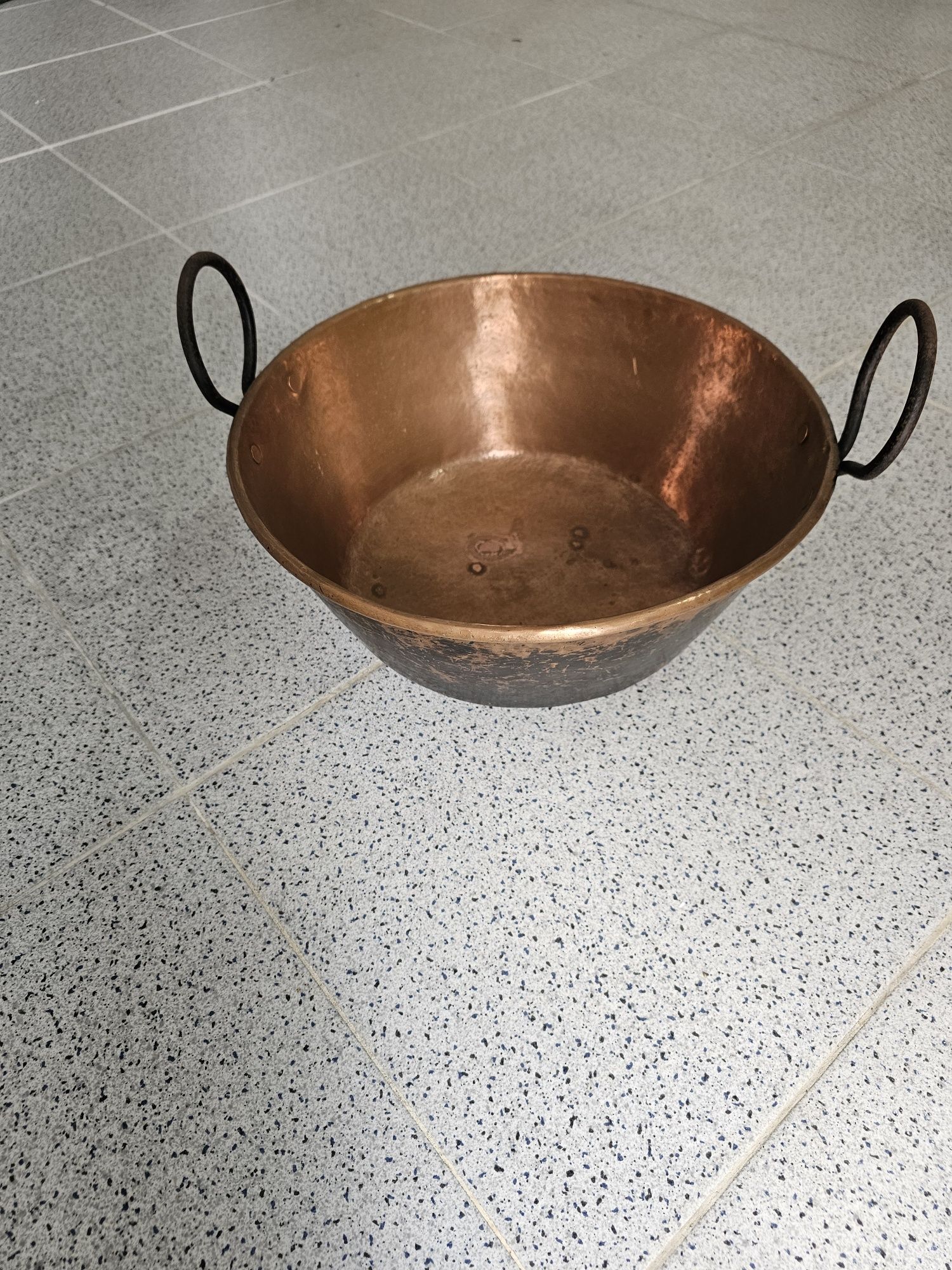 Tacho em cobre de marmelada