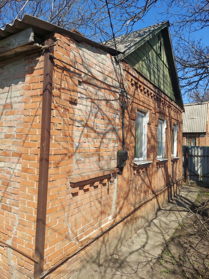 Продам дом Славянск Центр (р-н 20го магазина)
