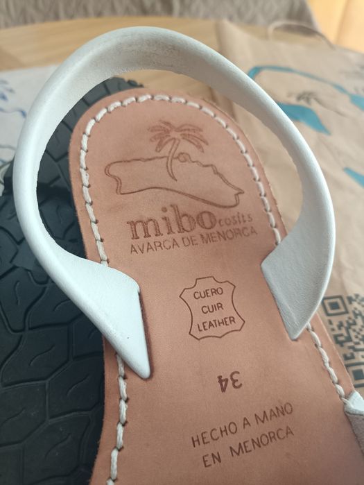 Sandálias Pele Menorca Tam. 34