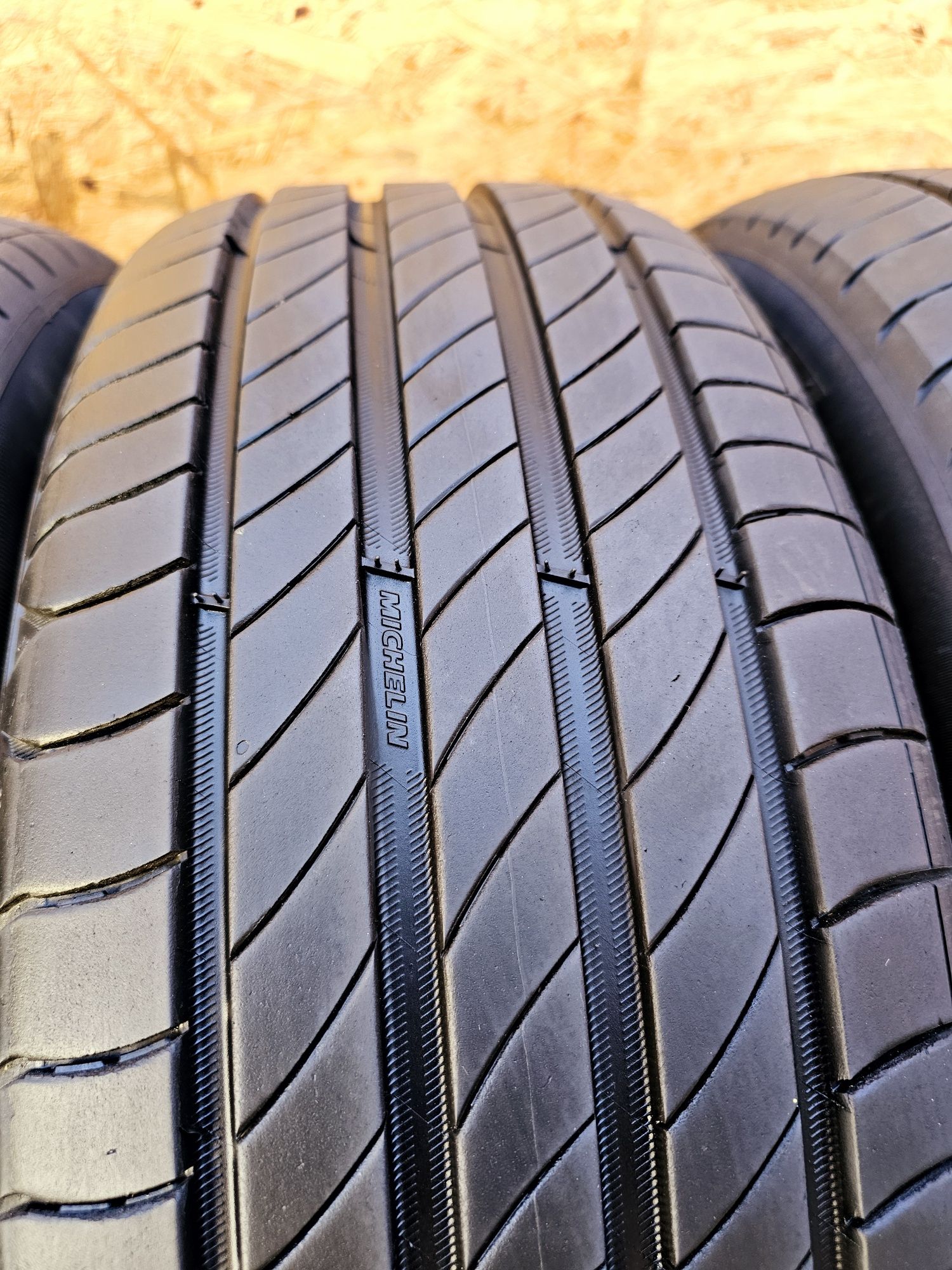 Idealne!!  6,6mm 195/55 r16 Michelin Primacy 4. 4219