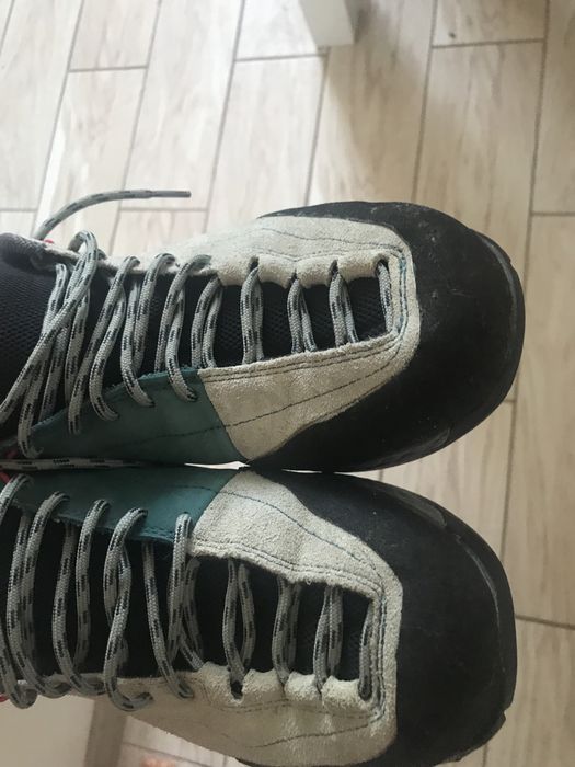 La sportiva , solomon , scarpa