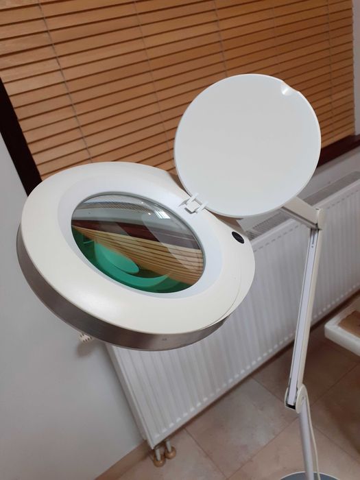 Activ ledowa lampa lupa kosmetyczna