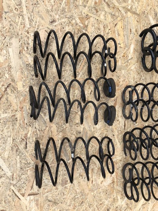 Пружини передні задні Renault Laguna 3 III 1.5 2.0 dci 2007-15р. шрот