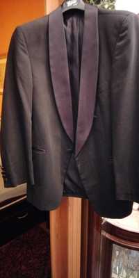 Blazer preto em bom estado