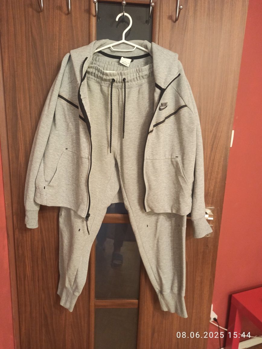 Dres damski Nike  L