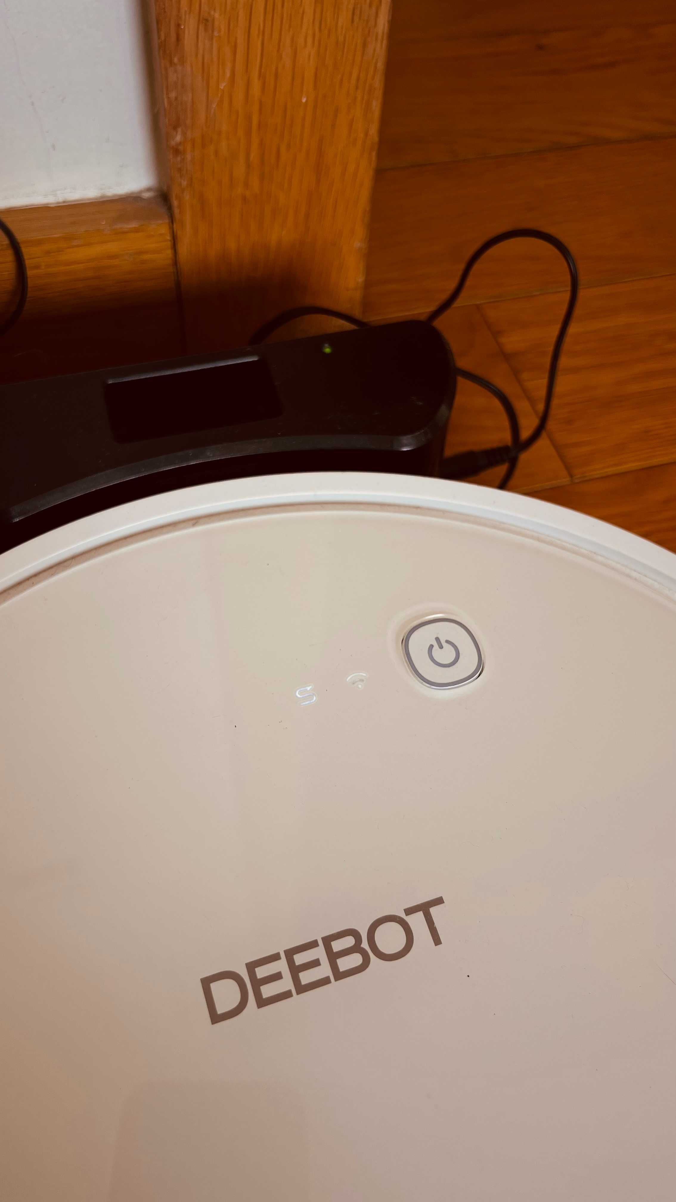 Aspirador Robô Ecovacs Deebot 600 Series – Aspira e Passa Pano