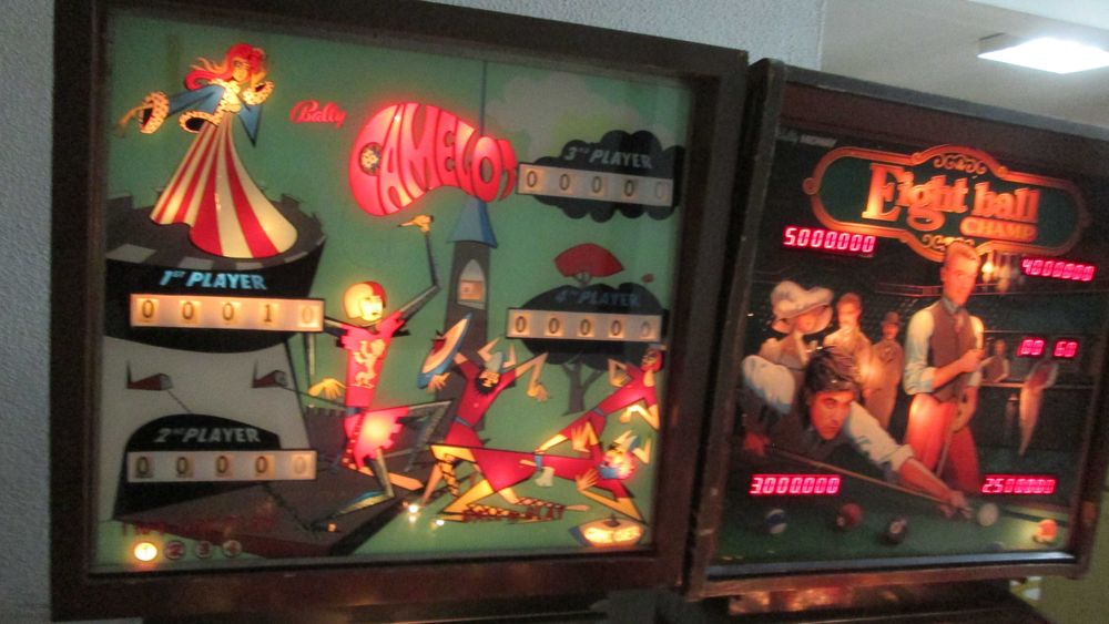 Flipper-Bally-Camelot-ano-1969-