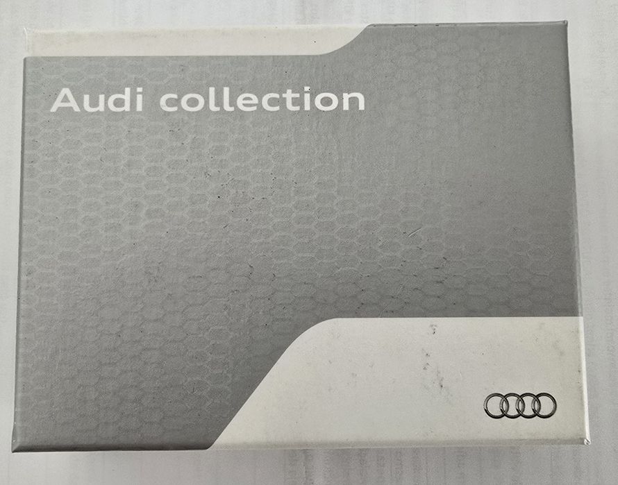 Porta-chaves Original em Pele - Audi A4