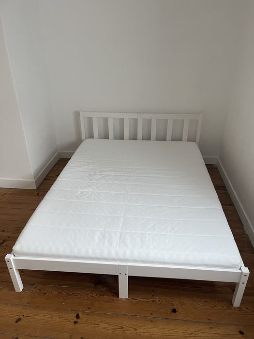 Cama de Casal Branca