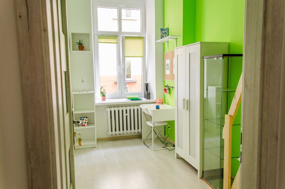 Pokój 1 os. Żeromskiego 27 w centrum dla studentów i osób pracujących