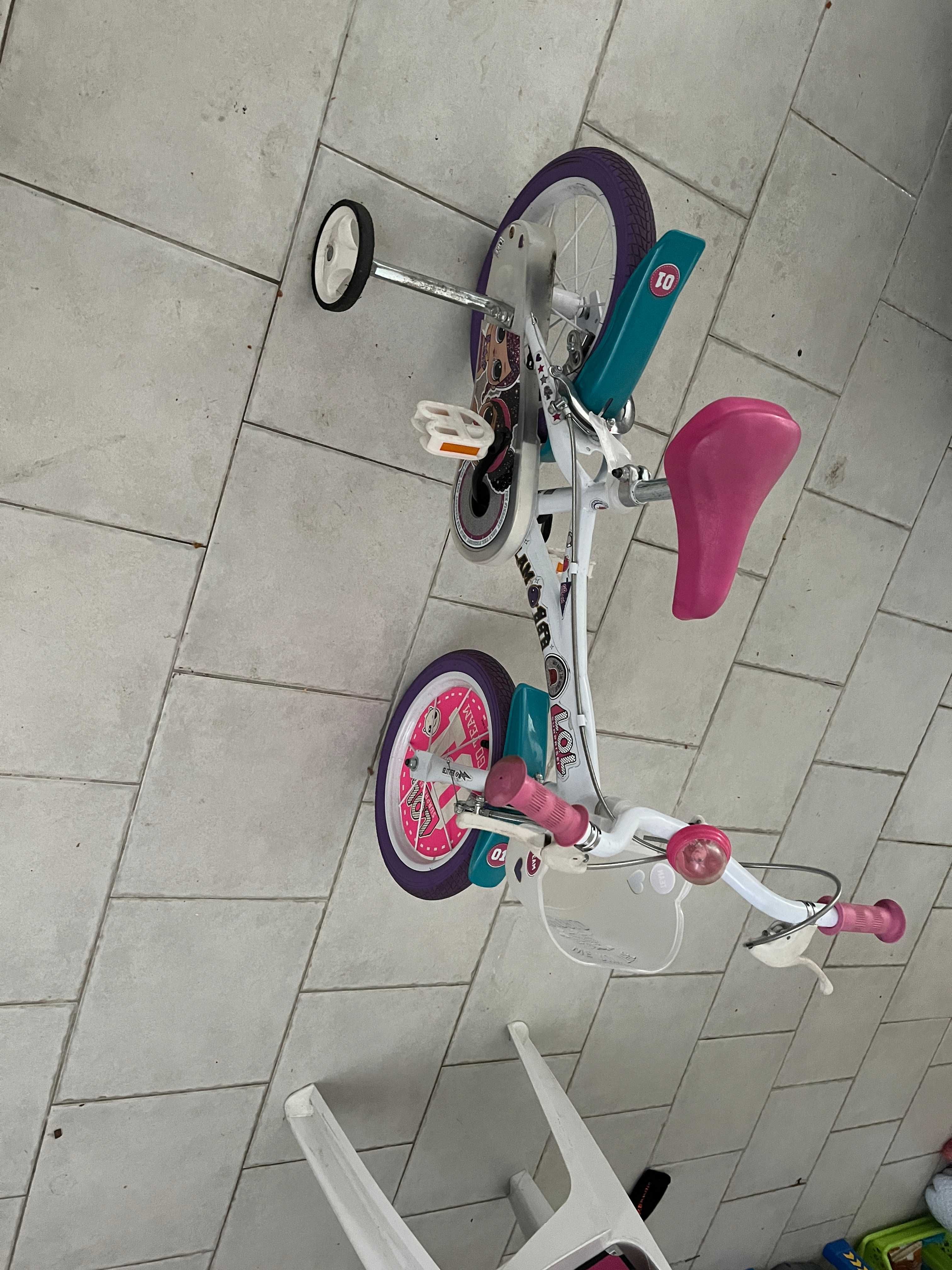 bicicleta da boneca Lol