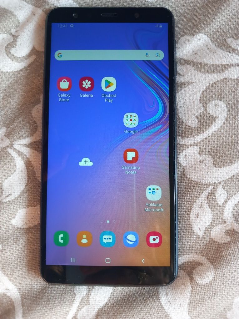 Telemóvel Samsung Galaxy A7 2018