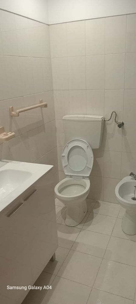 Quarto para arrendar