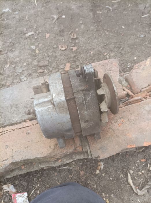 Продам автомобильный генератор