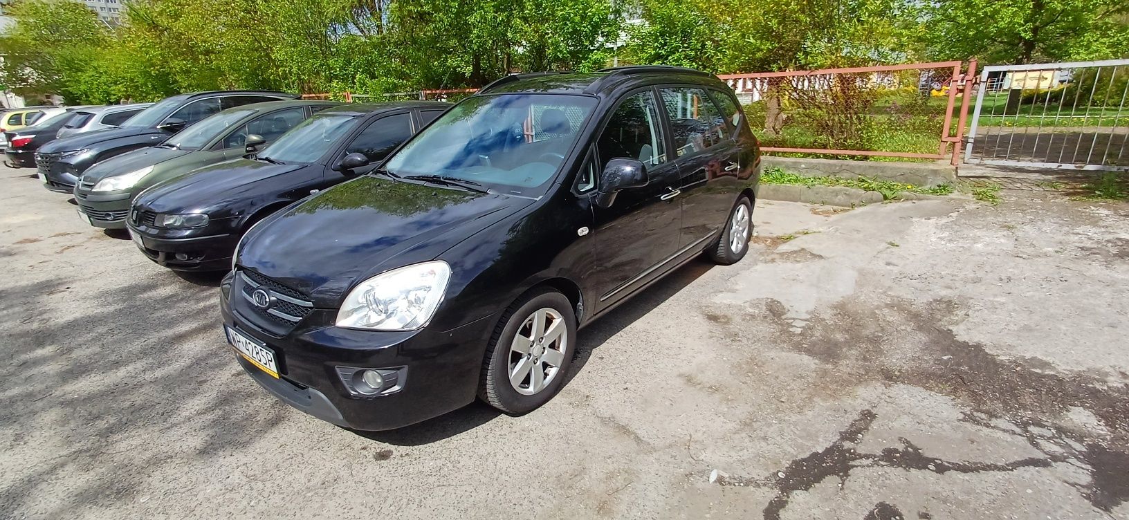 Kia Carens 2008 niski przebieg.