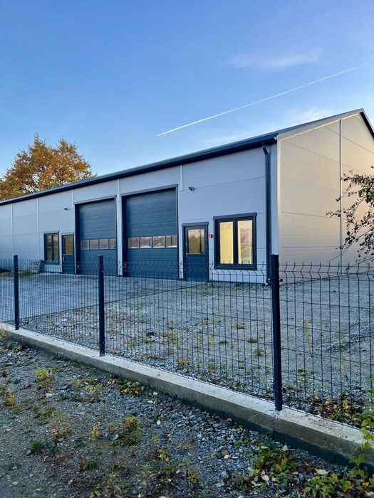 Hala do wynajęcia / sprzedaży.