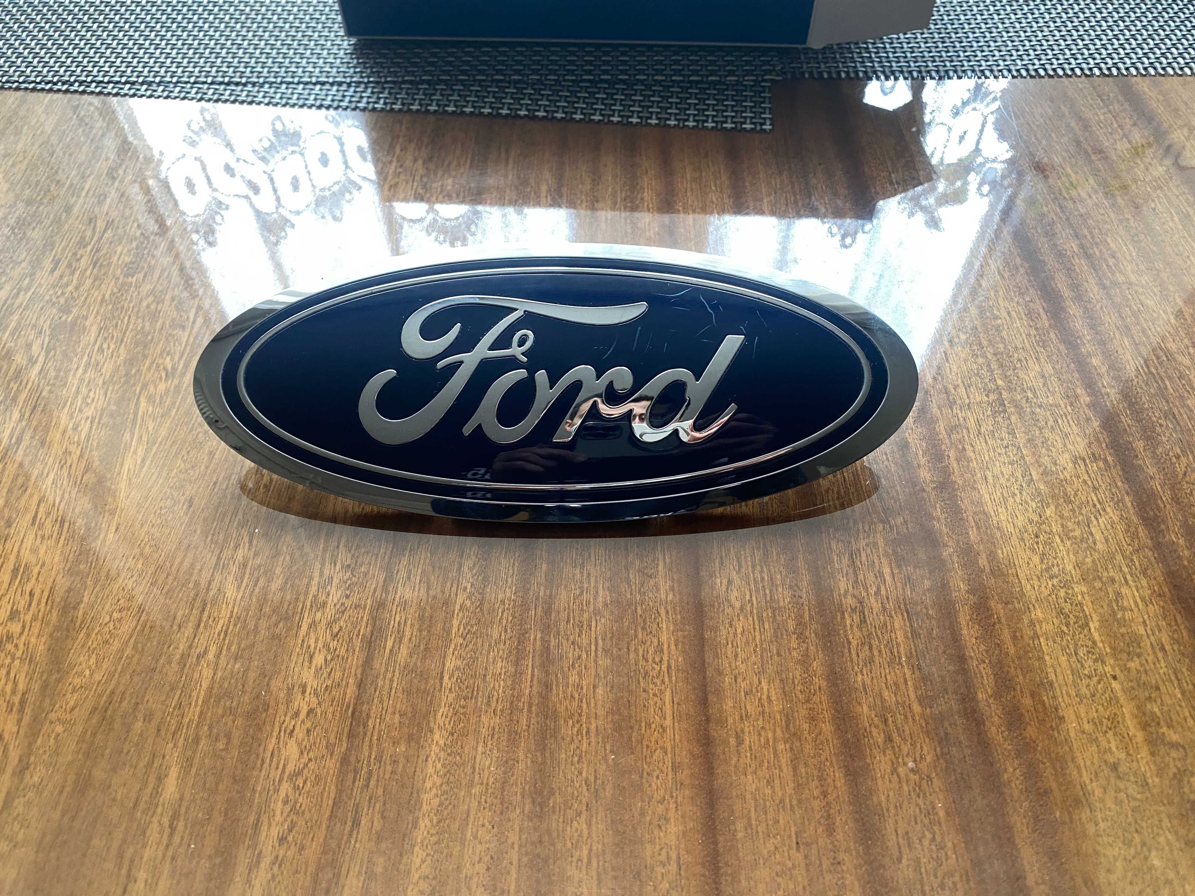 Emblemat Znaczek LOGO FORD ESCAPE 2023 - 2025 USA