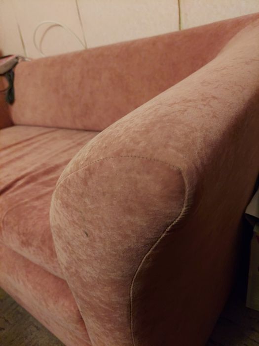 Диван-кровать в хорошем состоянии