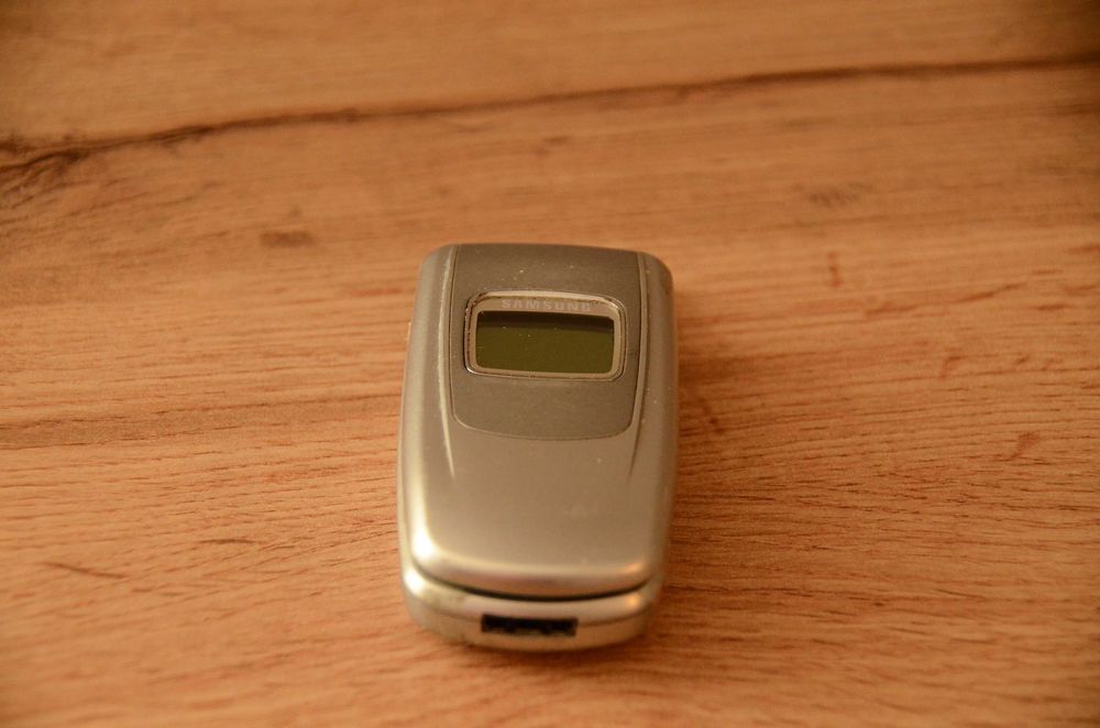 Телефони і планшет