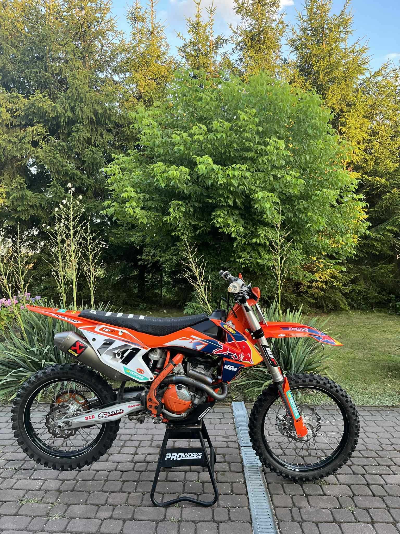 KTM sxf 250 akrapovic