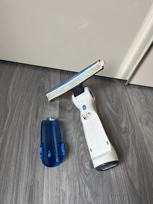 Віконний пилосос Dirt Devil на акумуляторі