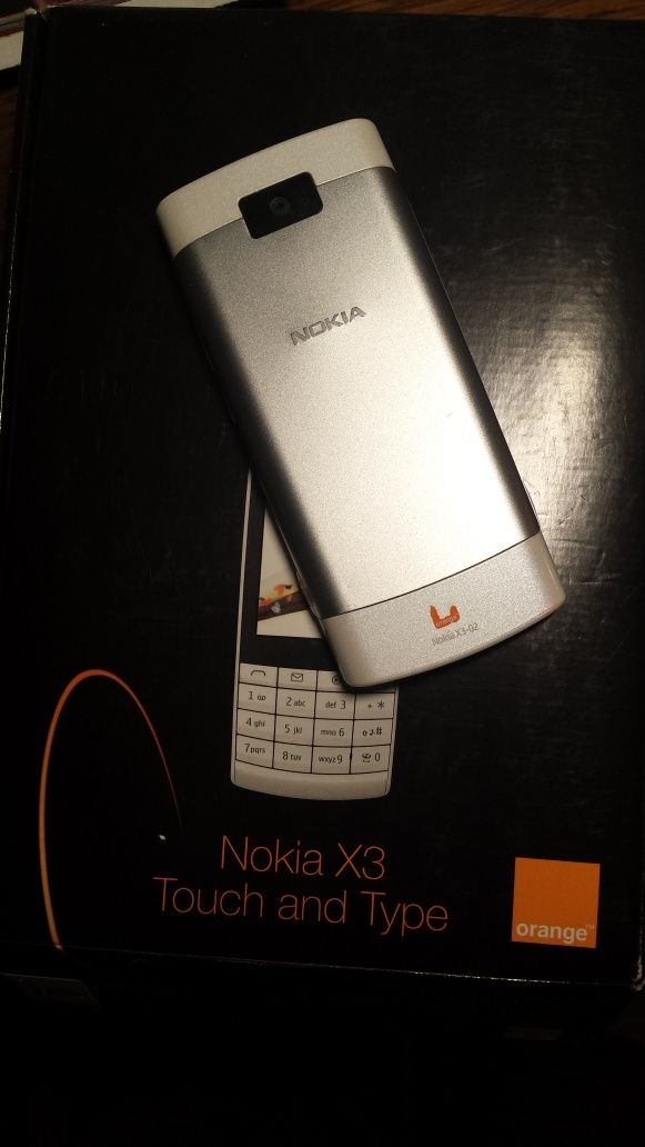 Nokia X3 touch and type