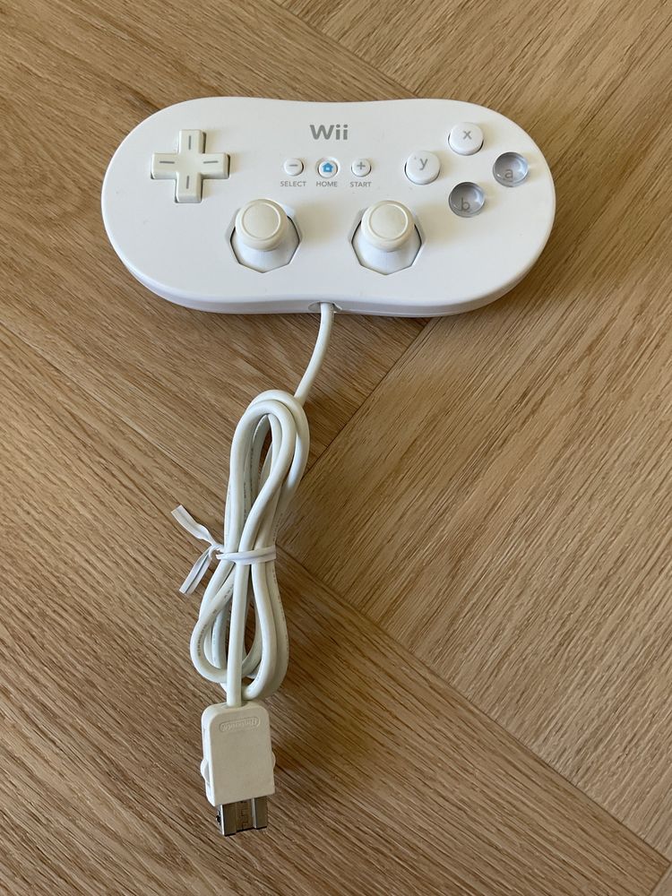 Nintendo wii classic controller