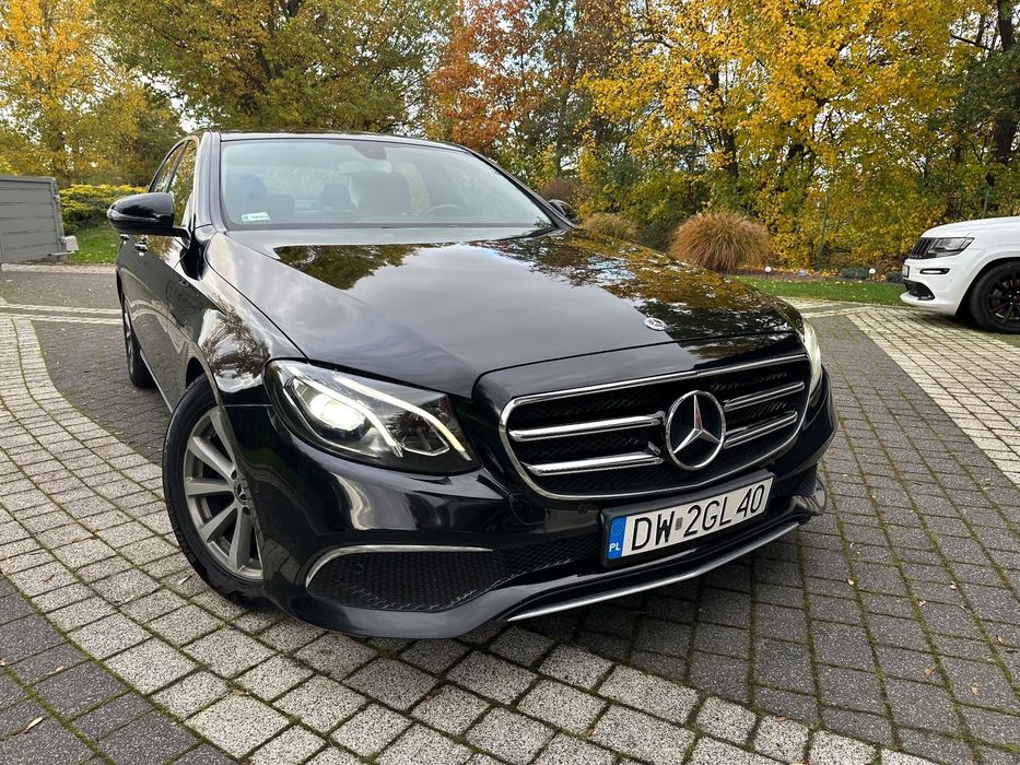 Mercedes-Benz Klasa E Mercedes E 2.0d w213 salon pl 2018 1właściciel bezwypadkowy stan bdb