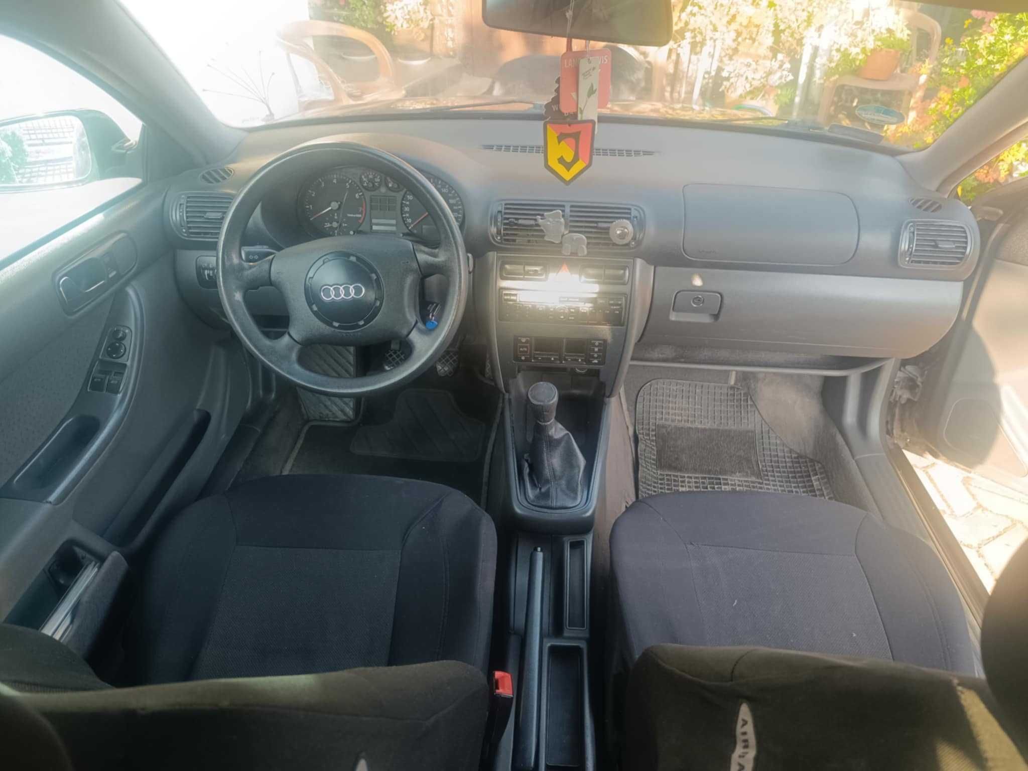 Audi A3 1.6 benzyna 1999r KLIMA