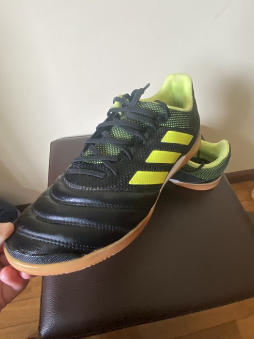 Sapatilha futebol salao adidas