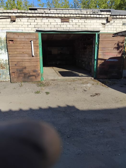 Продам гараж на западном