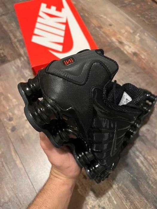 Buty Trampk Nike Shox TL Black R.38
