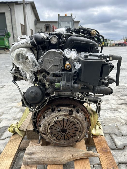 Двигун 1.6 DV6 дизель Пежо Партнер 2014