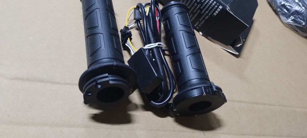 Підігрів керма Ручки з підігрівом на мото