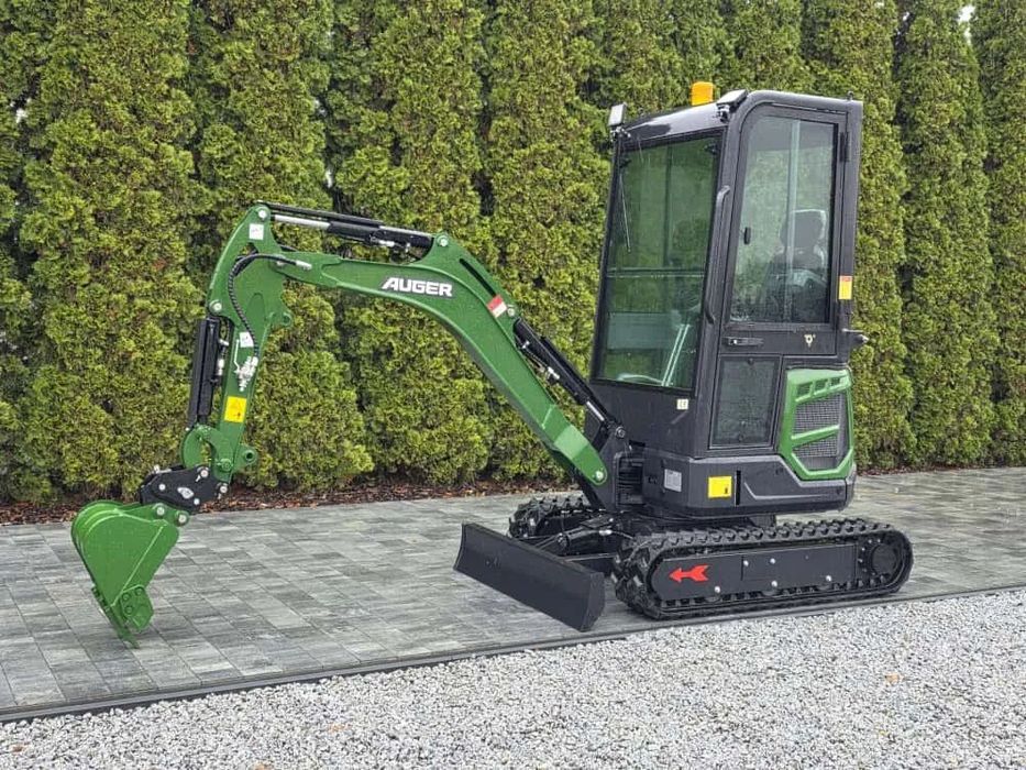 AUGER NM-18, SILNIK KUBOTA, 3 ŁYŻKI W ZESTAWIE  minikoparka, 3 ŁYŻKI, chwytak, szybkozłącze, /Yanmar/JCB/SANY/