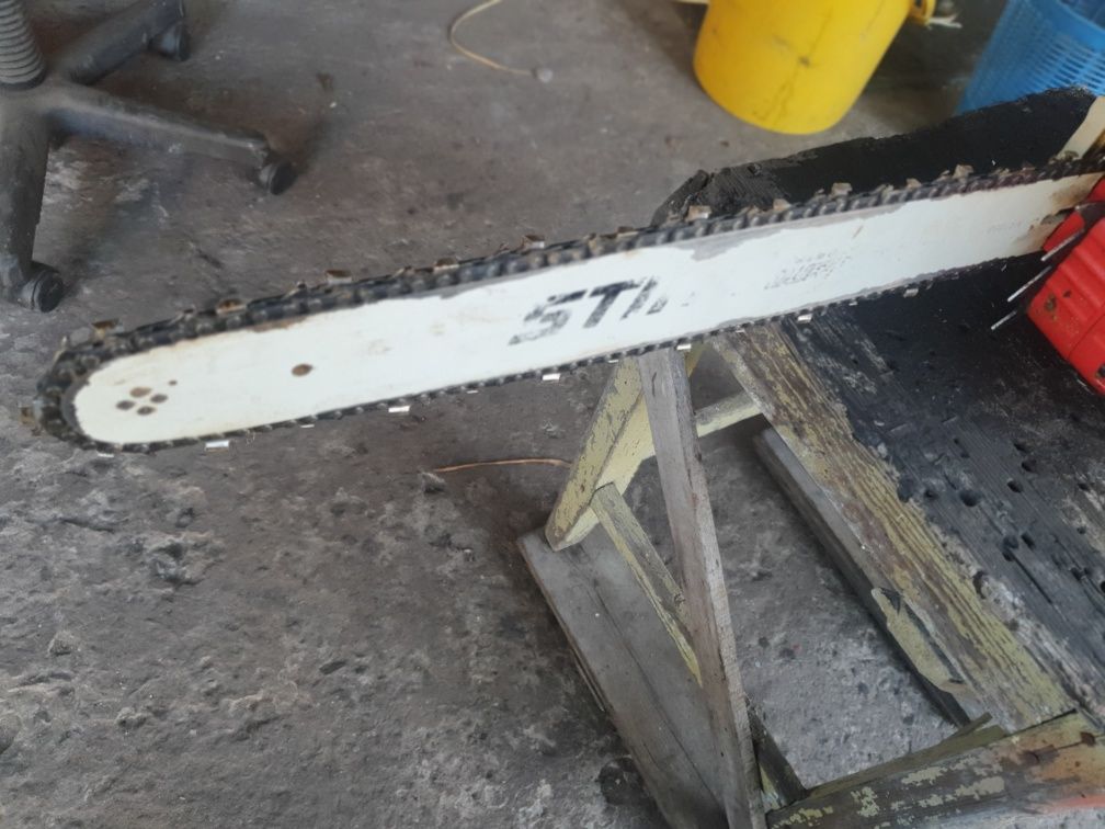 Продам бензопилу