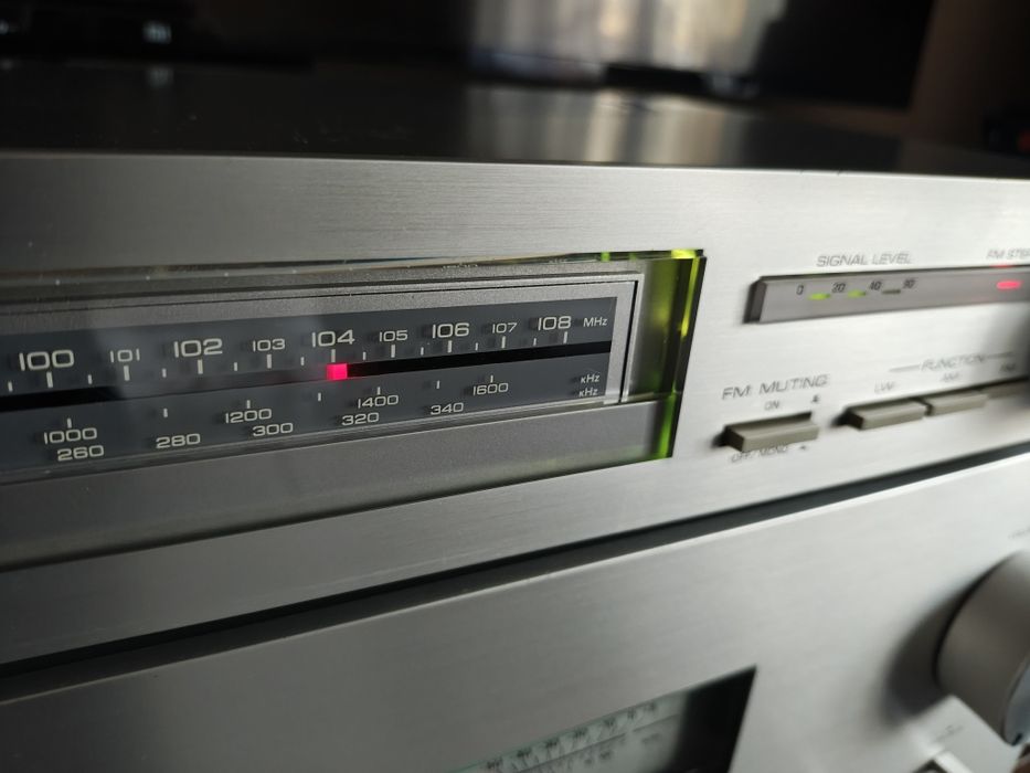 Tuner radiowy Yamaha T-300 natural sound Vintage Japan
