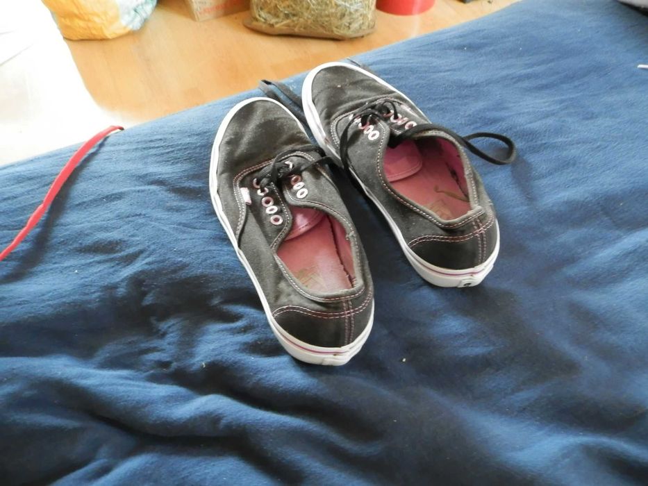 Tenisówki Vans fioletowoczarne